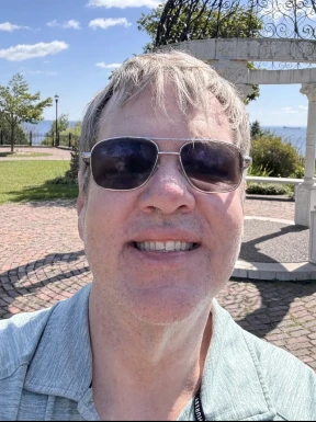 American men looking for love