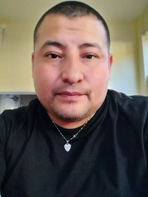 Canadian men looking for love