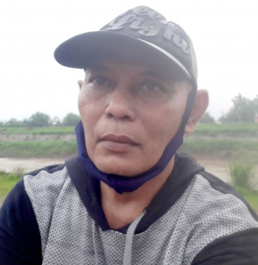 Foreign men for dating
