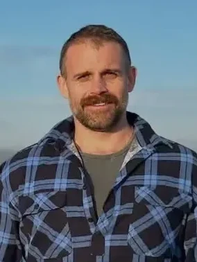 American men looking for love